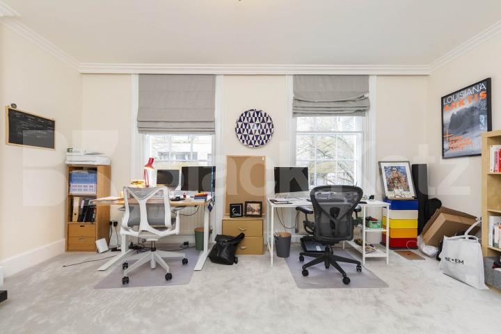 Stunning two double bedroom flat in prime location backing on to Regents Park Albany Street, Regents Park